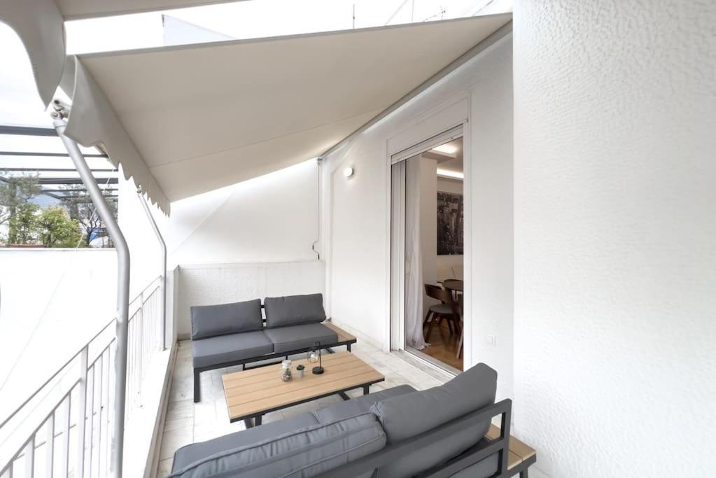 Spacious Penthouse Near Downtown 아테네 외부 사진