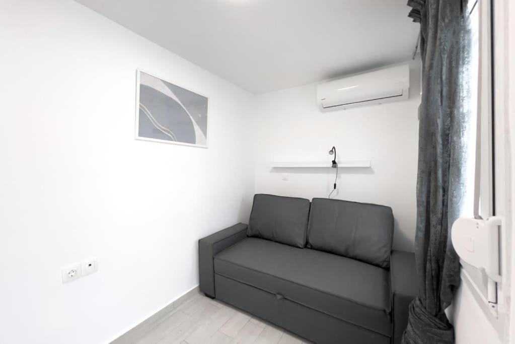 Spacious Penthouse Near Downtown 아테네 외부 사진