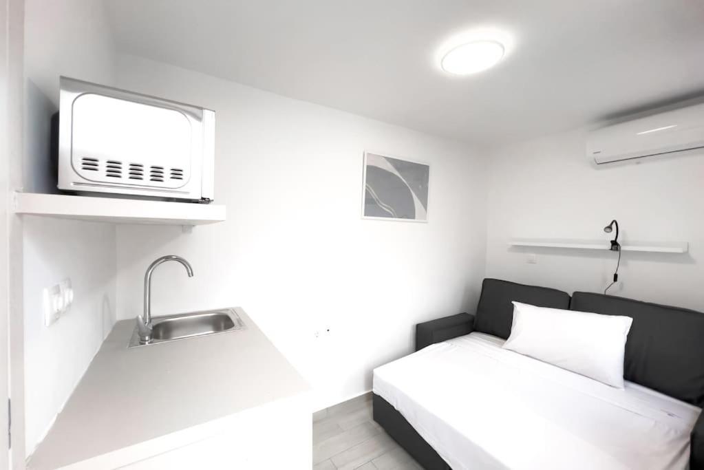 Spacious Penthouse Near Downtown 아테네 외부 사진